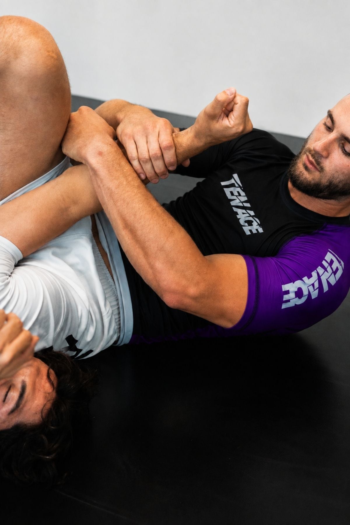 Tenace Rashguard Competición NO-GI - MORADO Manga Corta