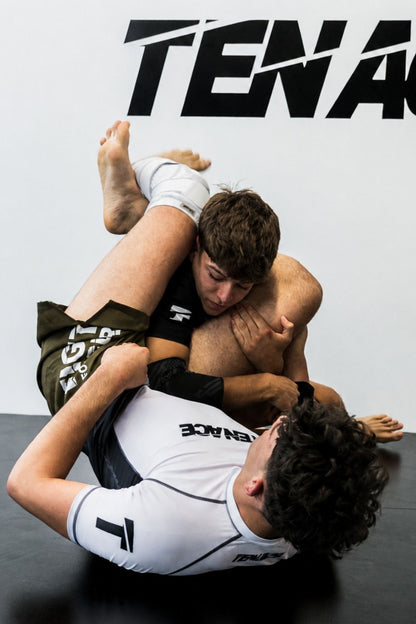 Tenace Rashguard Competición NO-GI - BLANCO Manga Corta