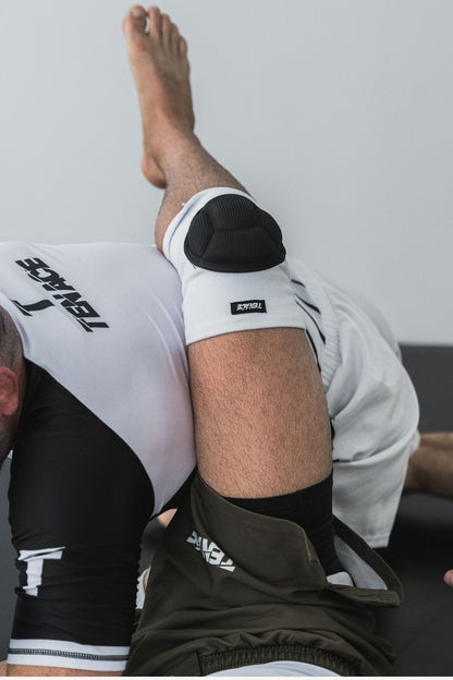 Tenace Rodillera Impact - Acolchadas Blancas MMA, Lucha, Wrestling