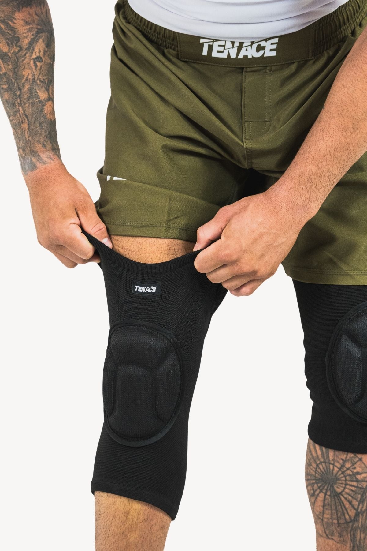 Tenace Rodillera Impact - Acolchadas Negras MMA, Lucha, Wrestling
