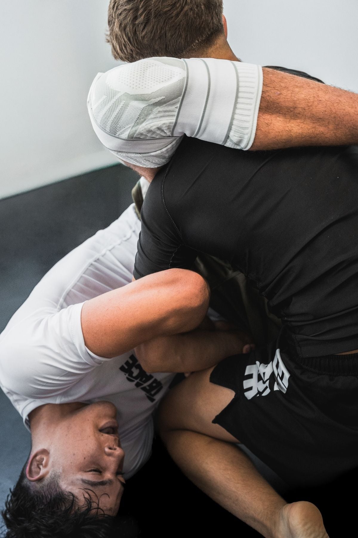 Tenace Rodillera Prime - Blanca BJJ Grappling MMA
