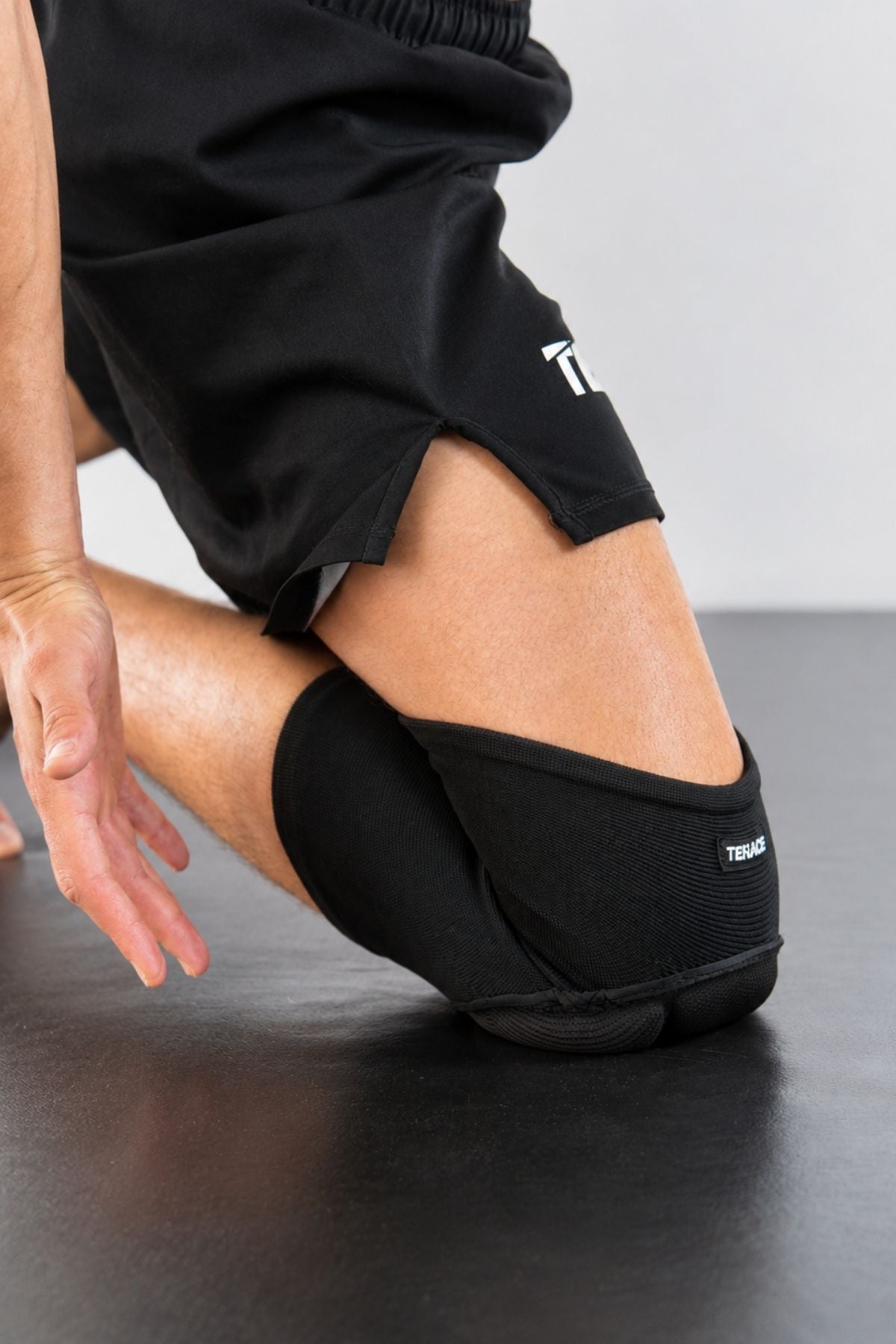 Tenace Rodillera Impact - Acolchadas Negras MMA, Lucha, Wrestling